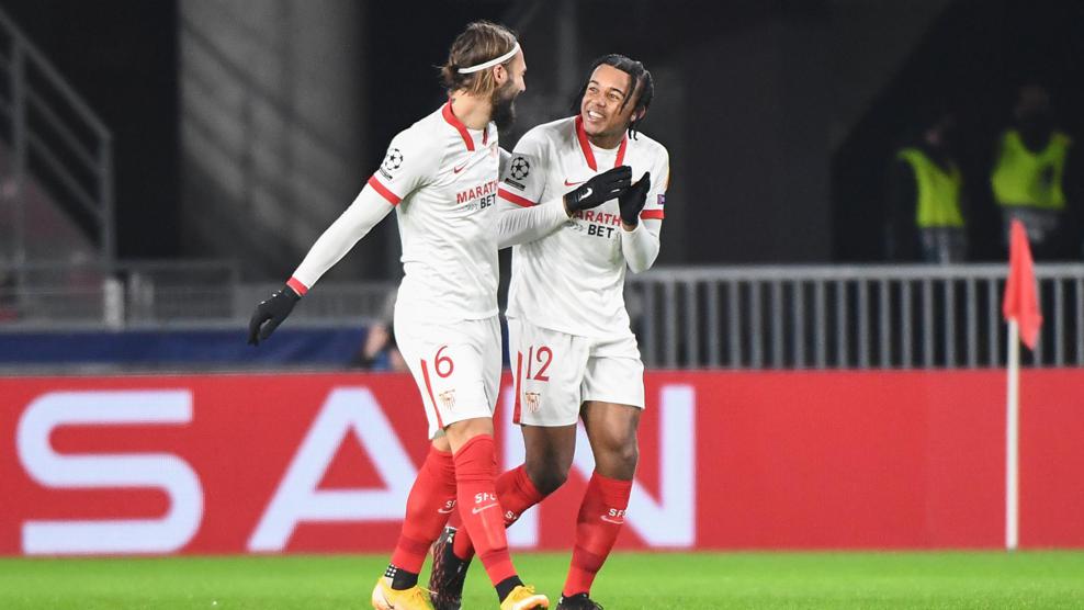 il mhsc vb si qualifica agli ottavi di finale della champions league, dimostrando forza e determinazione nel torneo europeo.