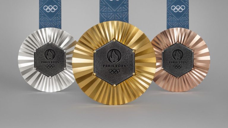 scopri gli atleti con le maggiori possibilità di vincere una medaglia alle olimpiadi 2024. analisi e pronostici dei favoriti per le gare più attese.