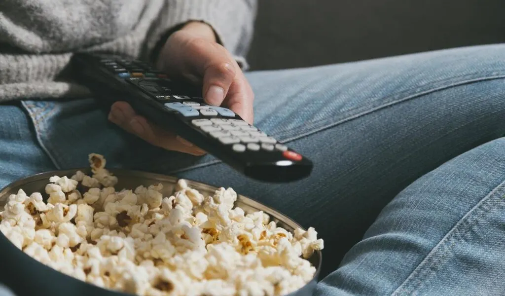 partita sospesa a causa di un incendio di popcorn: scopri cosa è successo durante l'interruzione del gioco.